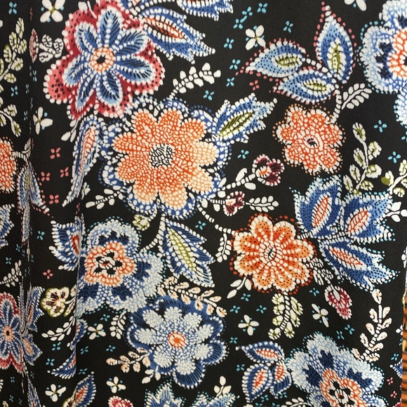 Sami & Jo floral print blouse size Medium - Picture 3 of 8
